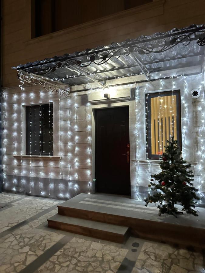 Our House Bed and Breakfast Vagharshapat Buitenkant foto